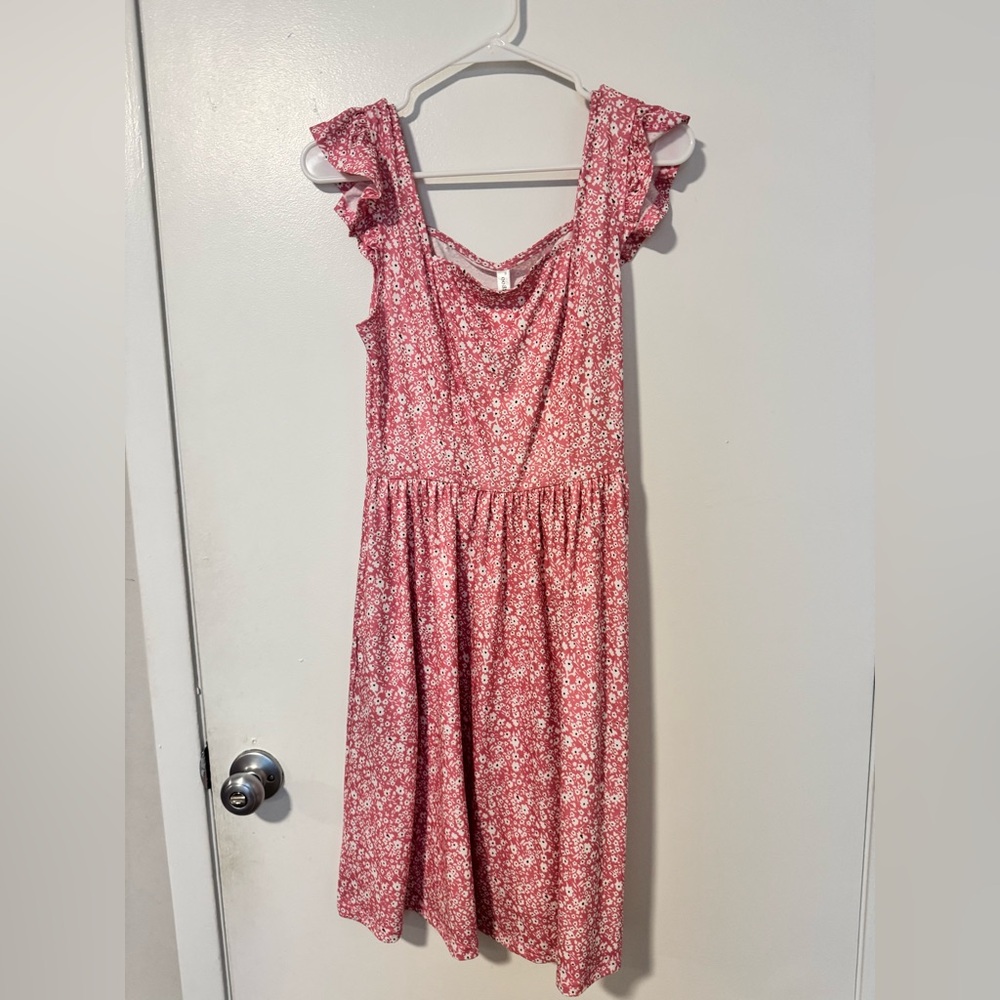 Floral Pink Dress with Ruffle Sleeves